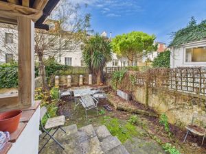 Photo 35- click for photo gallery